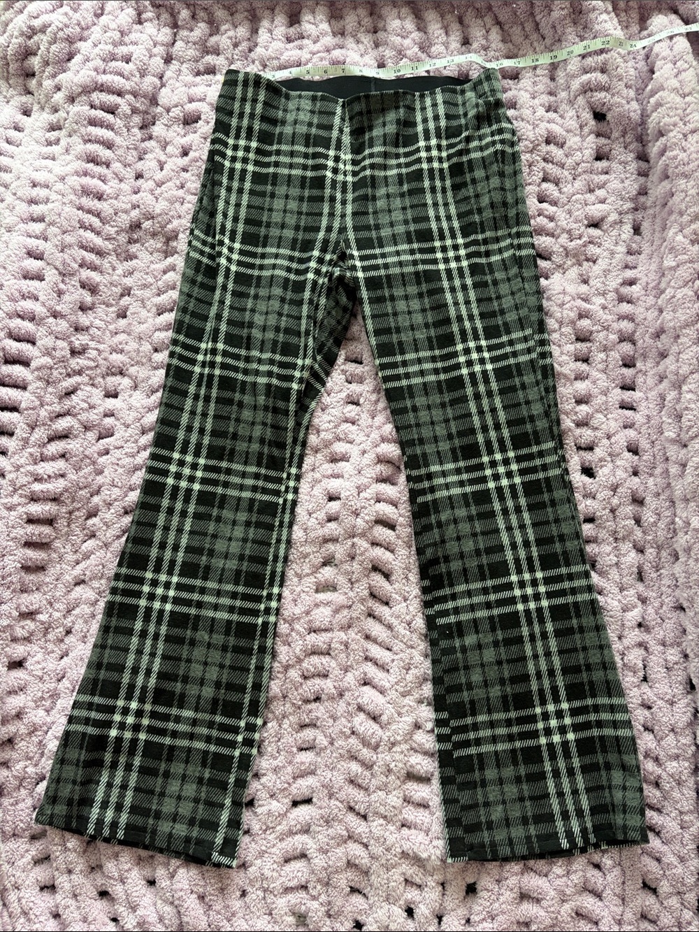 American Eagle Outfitters Black & Gray Plaid Flare Stretch Pants